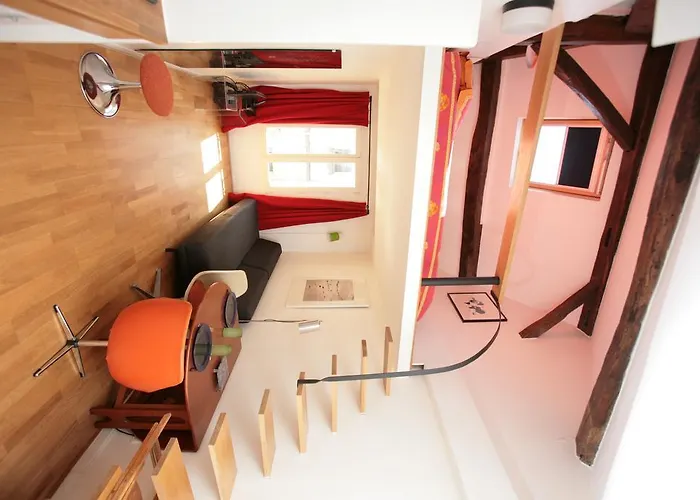 Marais Studio With Mezzanine