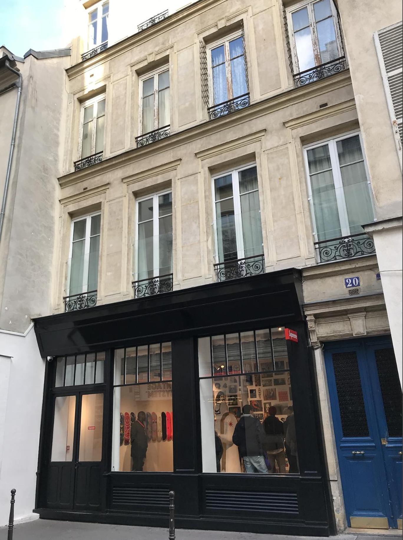 Appartement Marais With Mezzanine Paris