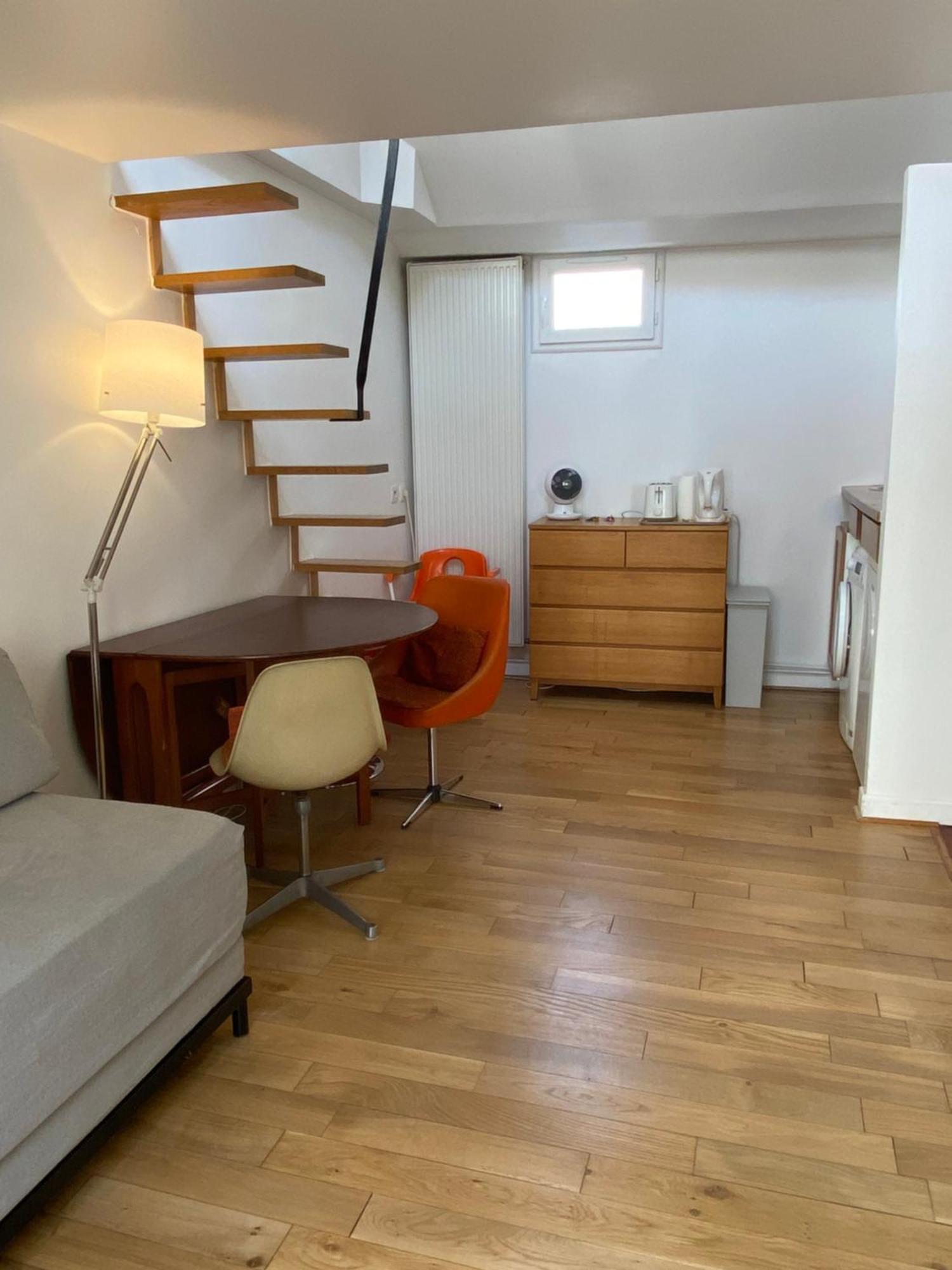 Appartement Marais With Mezzanine Paris